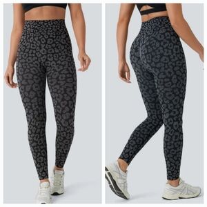 Seamless Flow High Waisted Leopard 7/8 Yoga Leggings